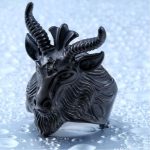 bague tête de chèvre homme
