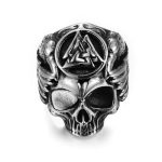 bague tête de mort rune