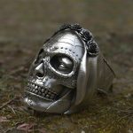 chevalière santa muerte